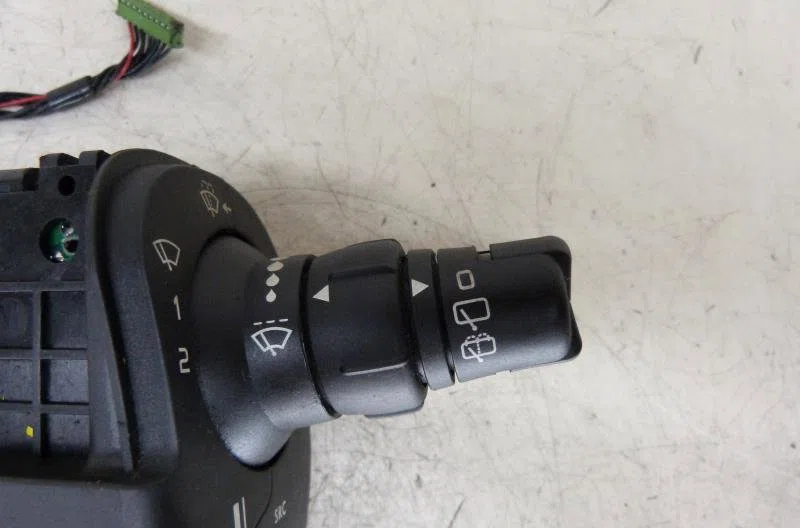 Commande essuie glace RENAULT GRAND SCENIC 2 PHASE 1 occasion — photo 2