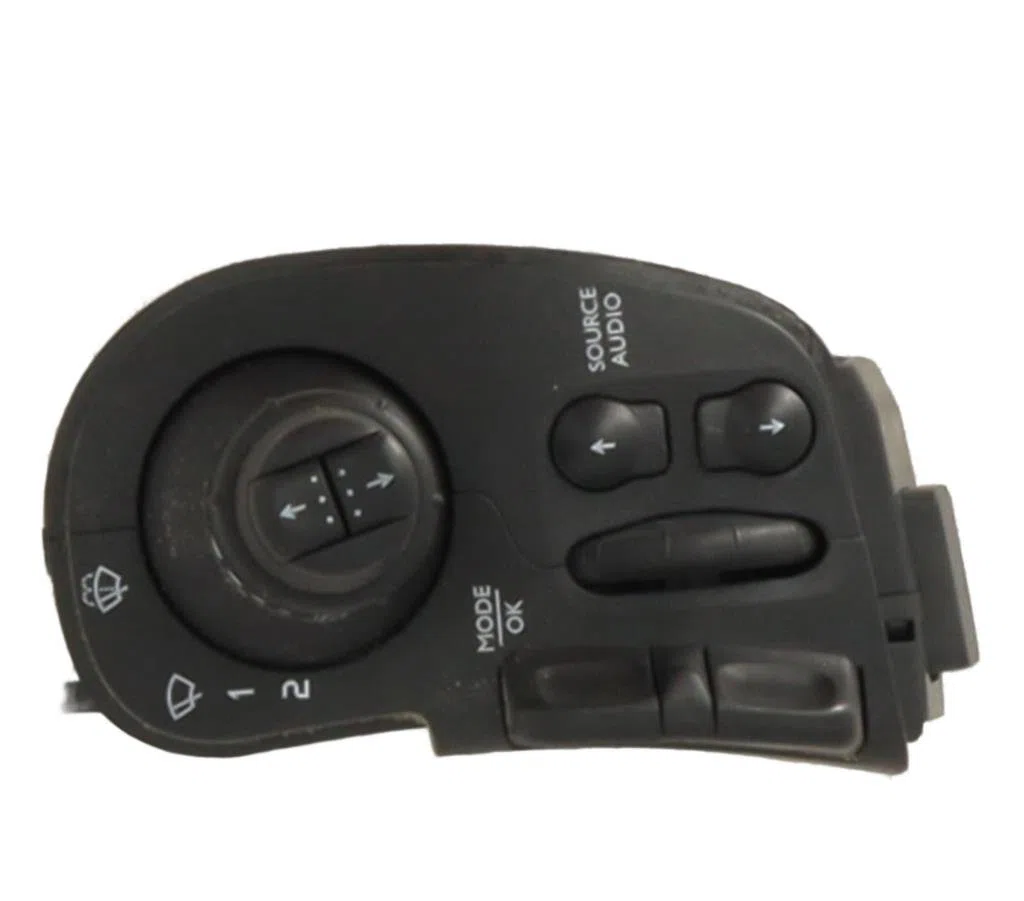 Commande essuie glace Renault KANGOO Express (FW0-1_) Z.e. (fw0z, fw1z) (2011) occasion