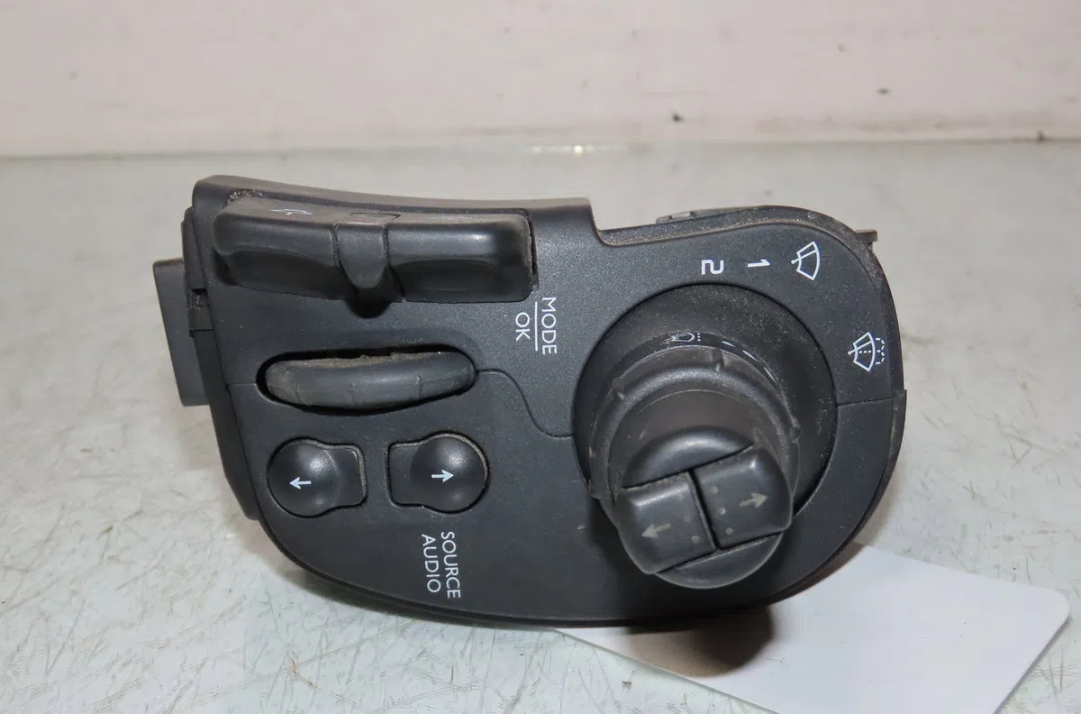 Commande essuie glace RENAULT KANGOO occasion
