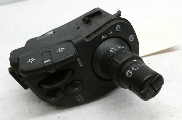 Commande essuie glace Renault MODUS - GRAND MODUS (F-JP0_) 1.5 dci (fp0f, jp0f) (2004) 5 portes occasion