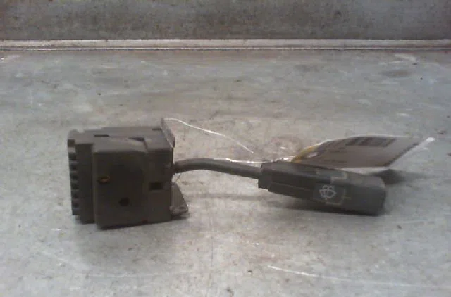 Commande essuie glace RENAULT R5 1990 occasion