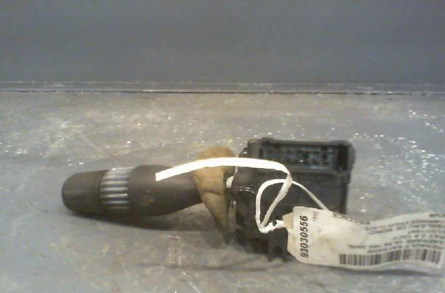 Commande essuie glace RENAULT SAFRANE Phase 1 04-1992--09-1996 occasion