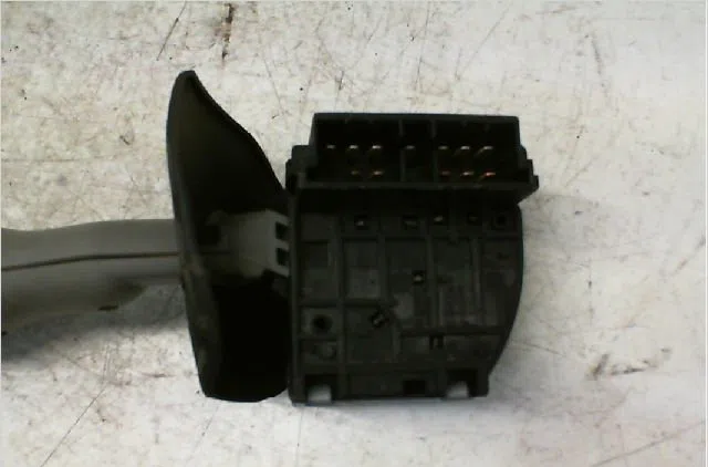 Commande essuie glace RENAULT TWINGO I Phase 3 08-2000--06-2007 1.2i occasion