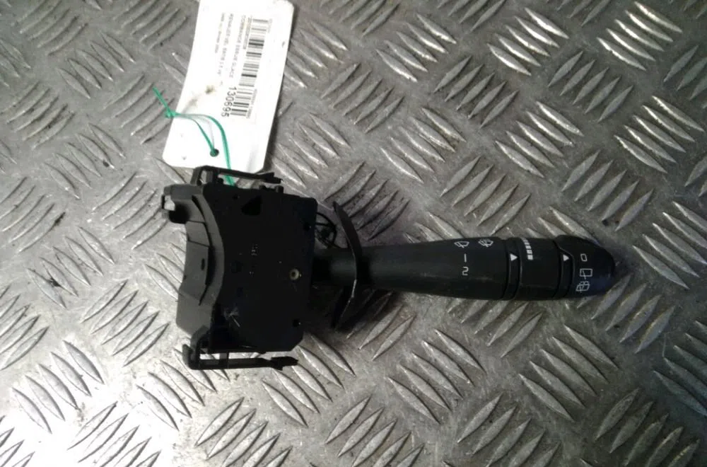 Commande essuie glace Renault VEL SATIS (BJ0_) 3.5 v6 (bj0r, bj0v, bj0u) (2002) occasion