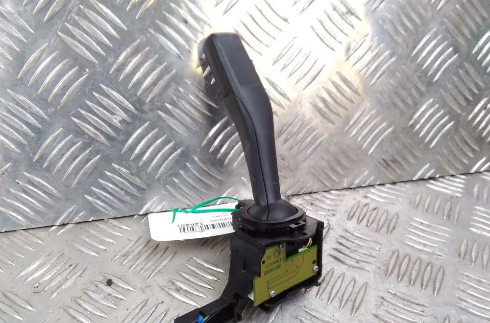Commande essuie glace Seat ALTEA (5P1) 1.9 tdi (2004) 5 portes occasion