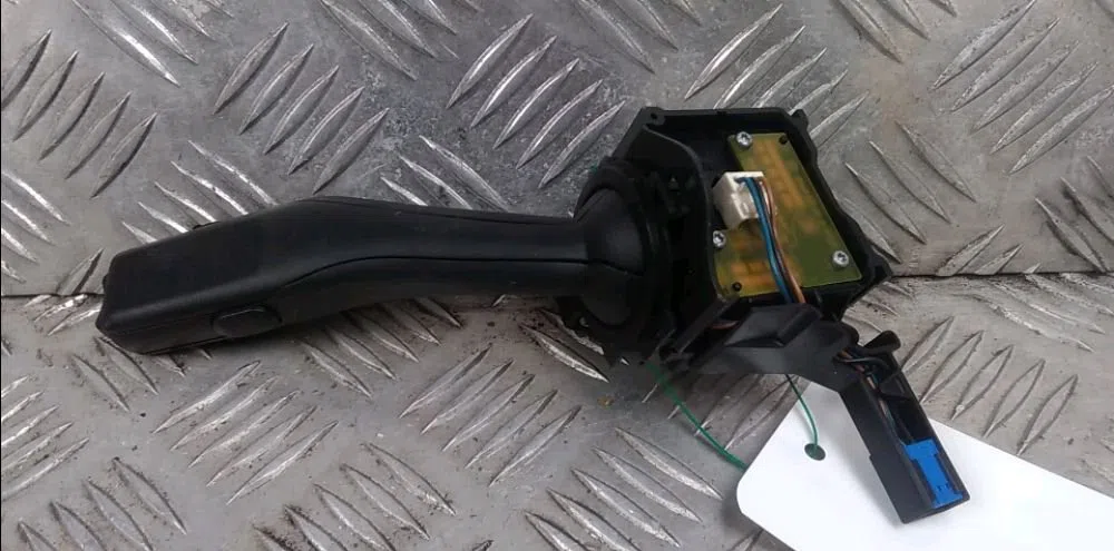 Commande essuie glace Seat ALTEA (5P1) 1.9 tdi (2004) 5 portes occasion