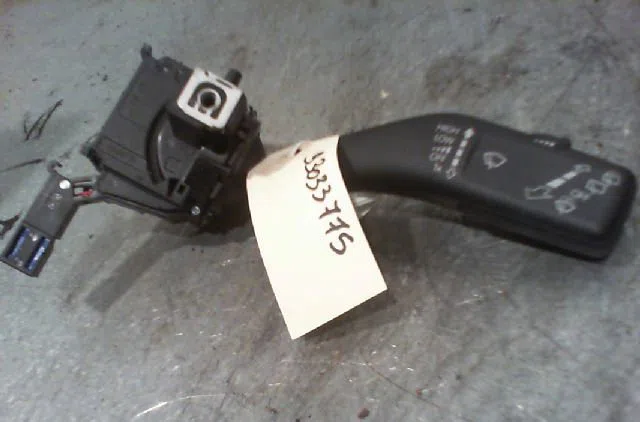 Commande essuie glace SEAT LEON 2008 occasion