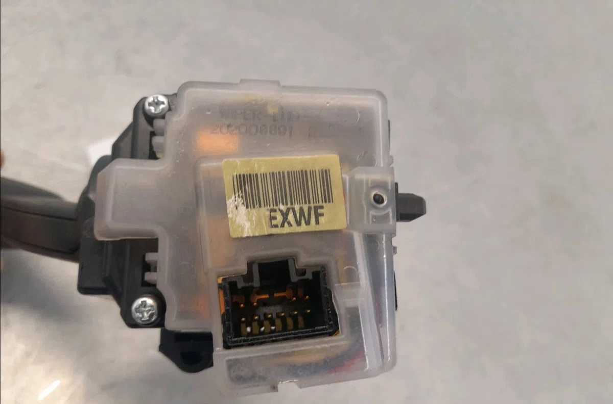 Commande essuie glace Ssangyong KORANDO (CK) 2.0 e-xdi (2010) occasion