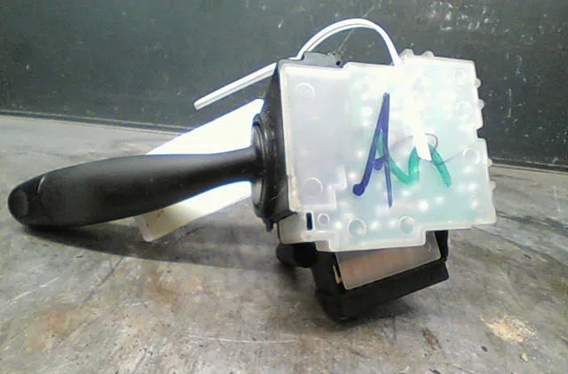 Commande essuie glace Suzuki ALTO VII (GF) 1.0 (amf310) (2009) occasion