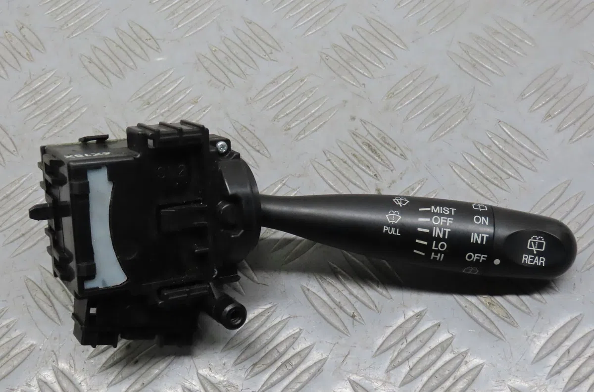 Commande essuie glace Suzuki SWIFT III (MZ, EZ) 1.3 (rs 413) (2005) occasion