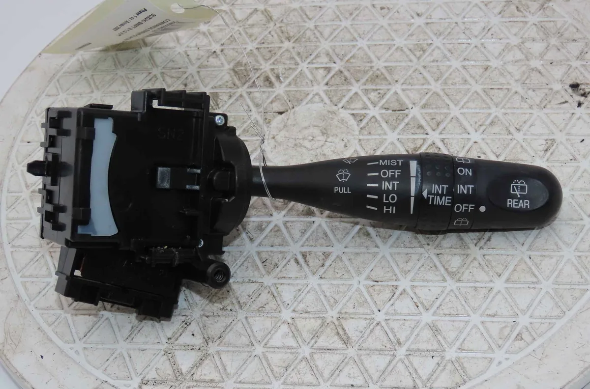 Commande essuie glace SUZUKI SWIFT III occasion