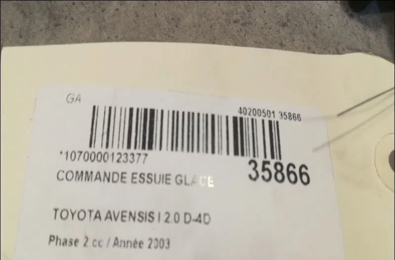 Commande essuie glace Toyota AVENSIS (_T25_) 2.0 d-4d (cdt250_) (2003-2008) occasion