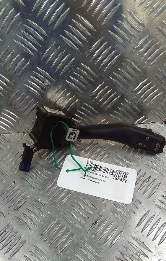 Commande essuie glace VOLKSWAGEN GOLF 2004 occasion