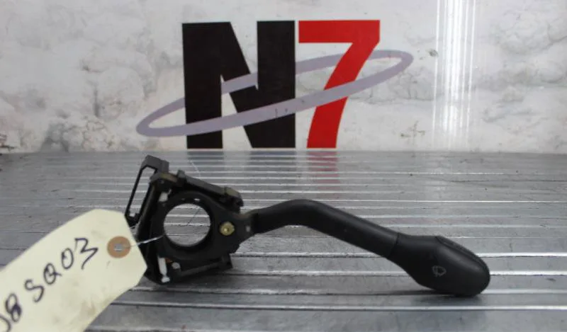 Commande essuie glace VOLKSWAGEN GOLF 3 BREAK occasion
