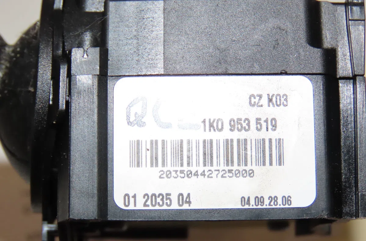 Commande essuie glace Volkswagen GOLF V (1K1) 1.4 16v (2003-2006) occasion