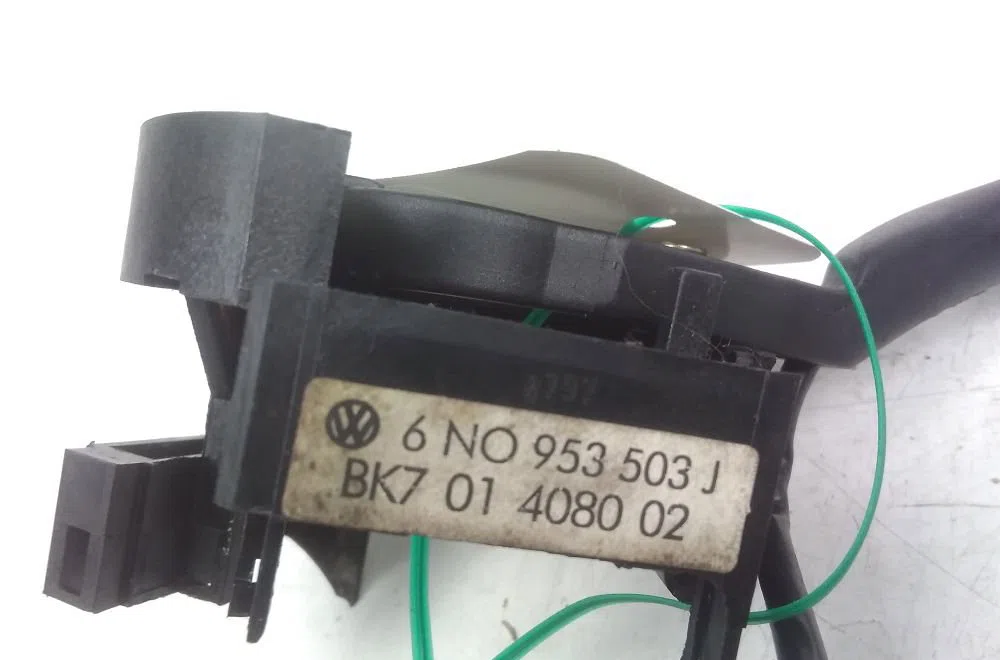 Commande essuie glace VOLKSWAGEN POLO III 1997 occasion
