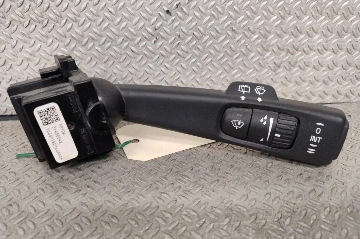 Commande essuie glace Volvo XC60 I SUV (156) D4 (2013-2015) occasion