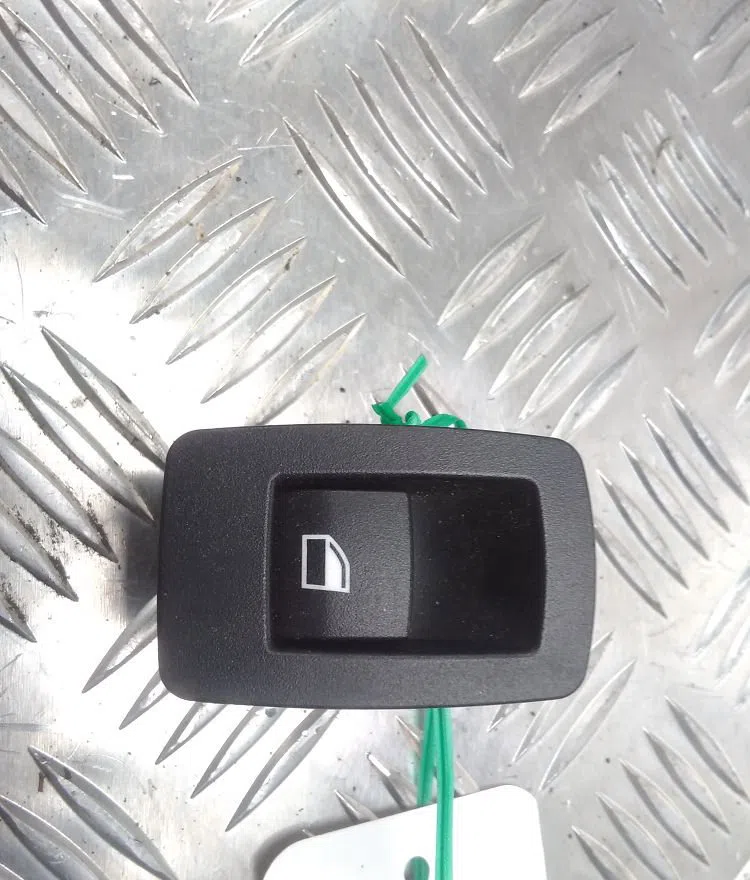 Commande leve-glace porte arrière droite Bmw 1 (F20) 118 d (2011-2015) occasion