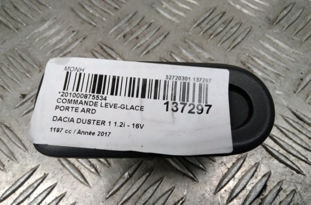 Commande leve-glace porte arrière droite Dacia DUSTER (HS_) 1.2 tce 125 (2013-2018) occasion