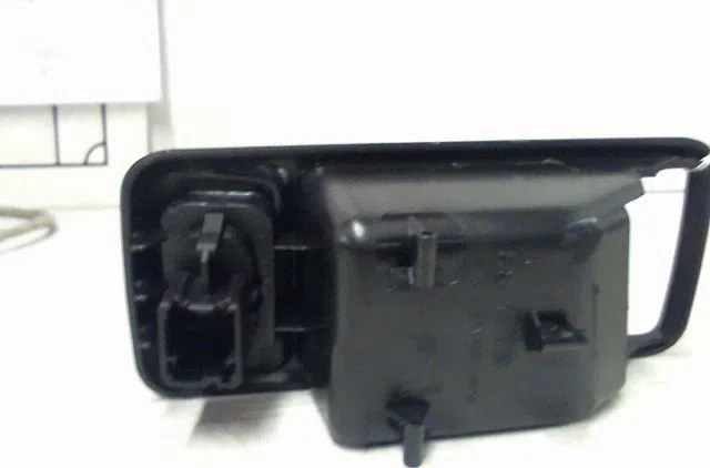 Commande leve-glace porte arrière droite FORD FOCUS occasion