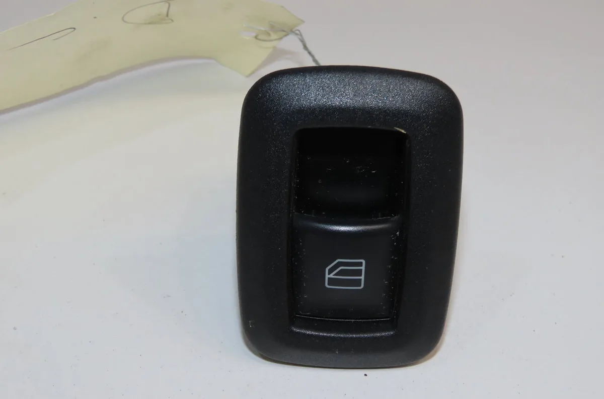 Commande leve-glace porte arrière droite Mercedes-benz CLASSE B Sports Tourer (W245) B 180 cdi (245.207) (2005-2011) 5 p