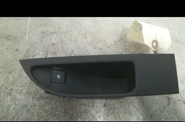 Commande leve-glace porte arrière droite Opel ASTRA J Sports Tourer (P10) 2.0 cdti (35) (2010-2015) occasion