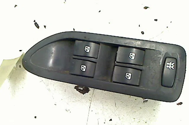 Commande leve-glace porte arrière droite RENAULT LAGUNA occasion