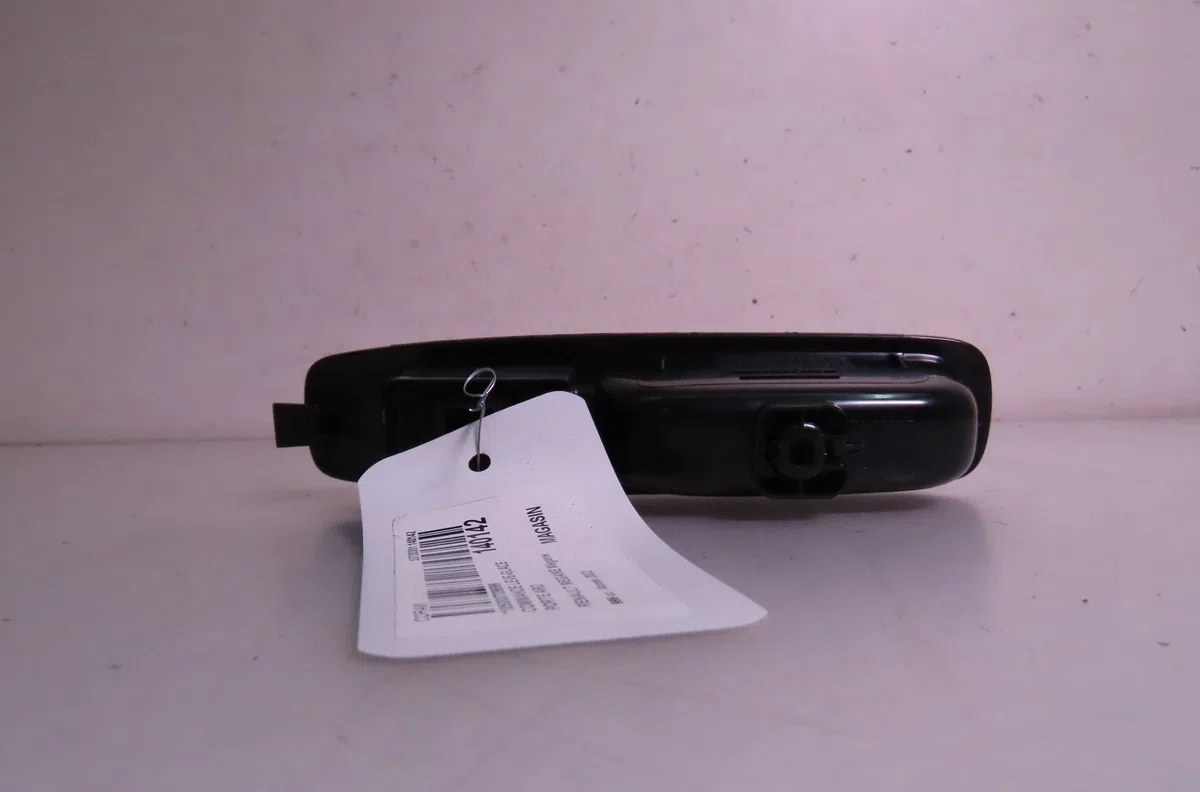Commande leve-glace porte arrière droite Renault MEGANE IV 3-5 portes (B9A-M-N_) 1.0 tce 115 (b9md, b9mw) (2020) occasio