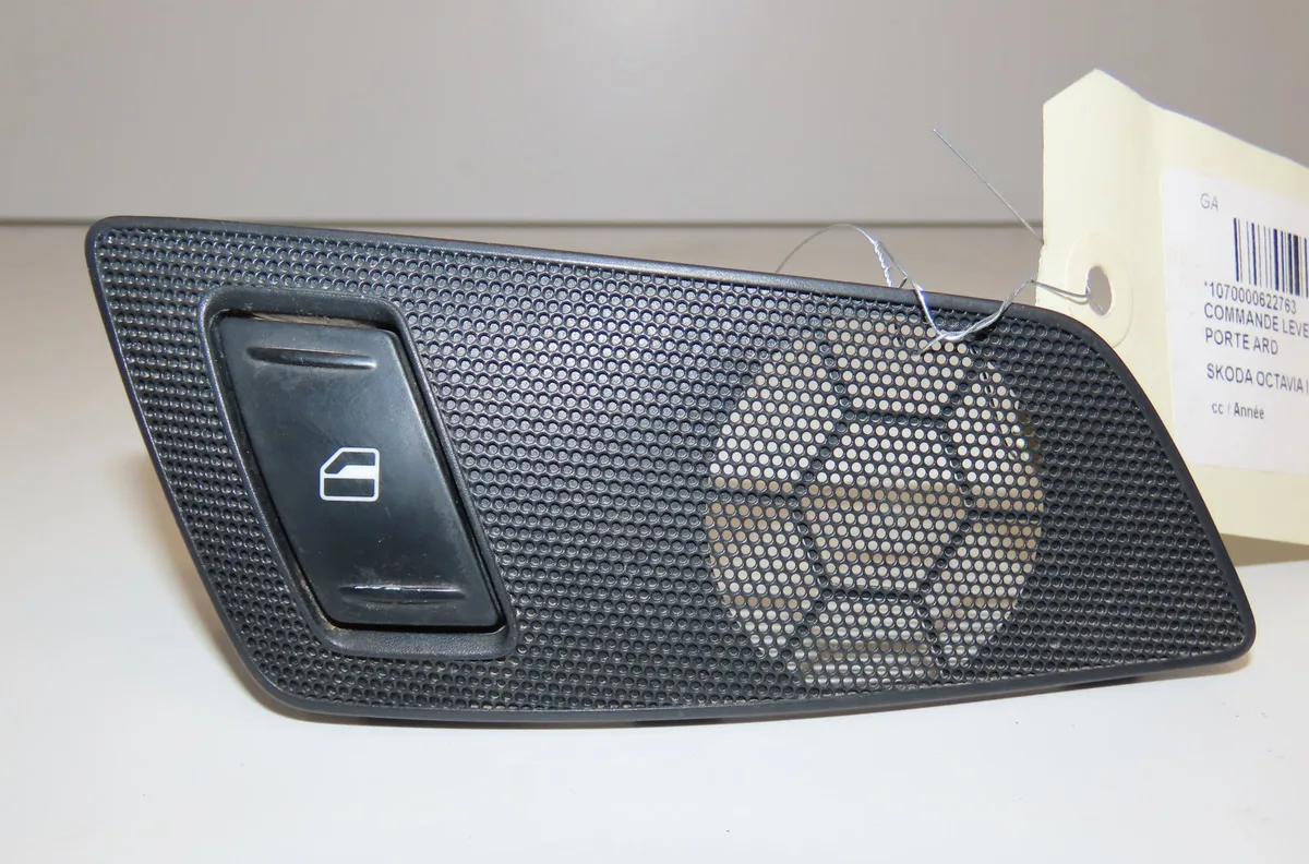Commande leve-glace porte arrière droite Skoda OCTAVIA II Combi (1Z5) 1.9 tdi (2004-2010) occasion