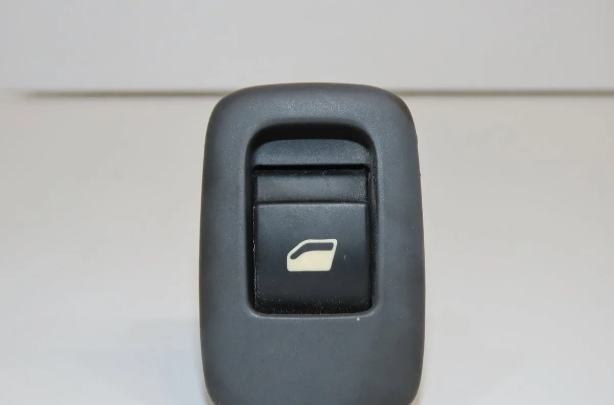 Commande leve-glace porte arrière gauche Citroen C5 II (RC_) 1.6 hdi (rc8hzb) (2004-2008) occasion