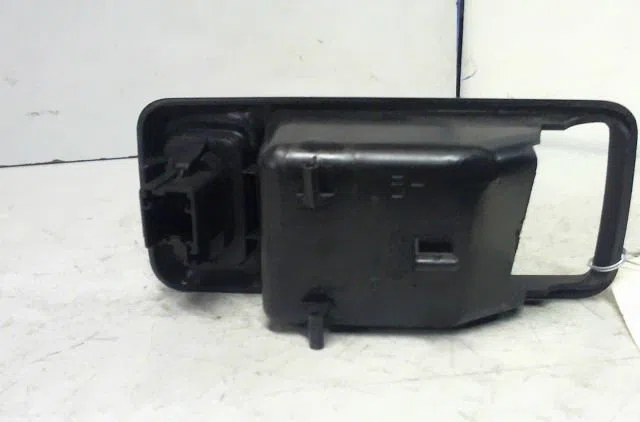 Commande leve-glace porte arrière gauche FORD FOCUS occasion