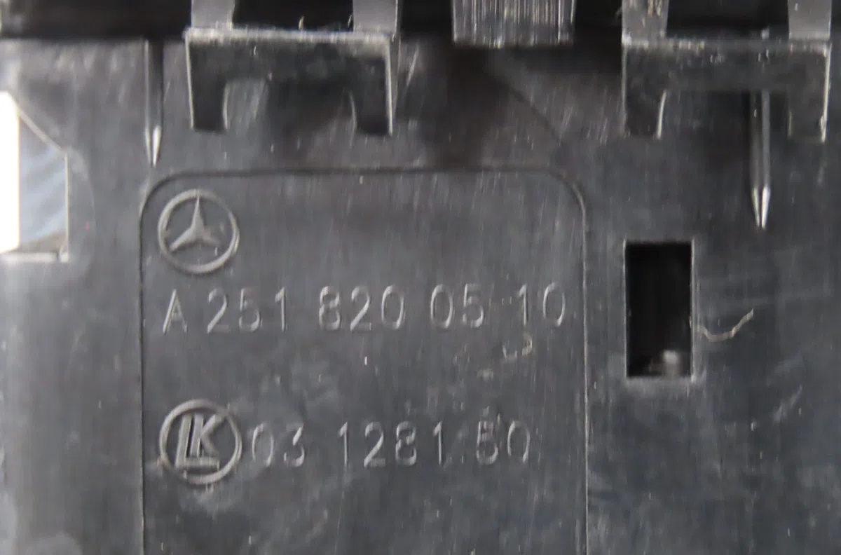 Commande leve-glace porte arrière gauche Mercedes-benz CLASSE A (W169) A 180 cdi (169.007, 169.307) (2004-2012) 5 portes
