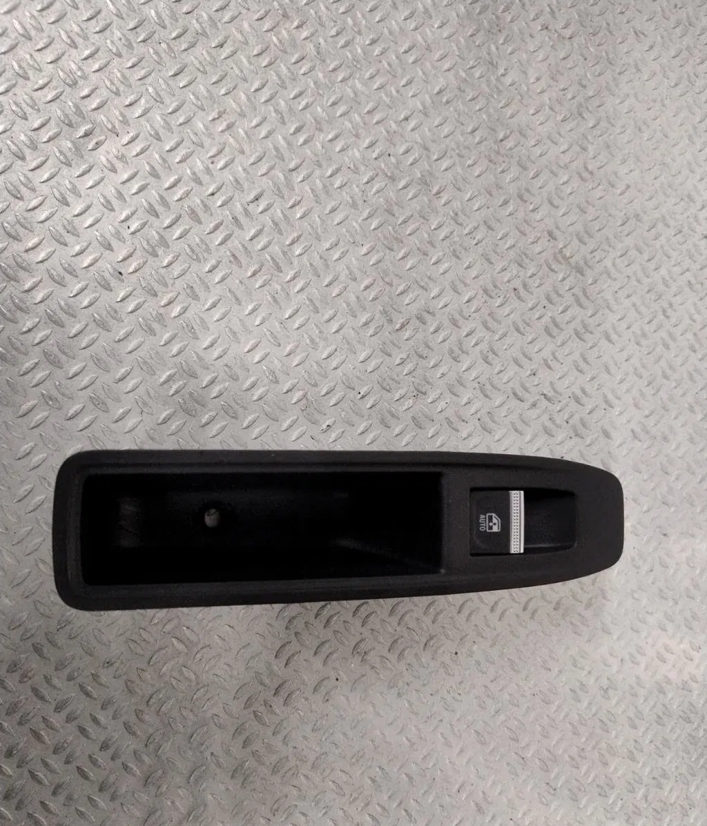 Commande leve-glace porte arrière gauche RENAULT CAPTUR 2  CAPTUR 2 PHASE 1 occasion