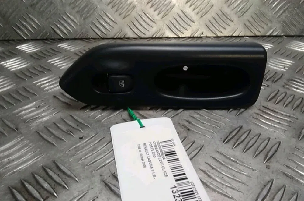 Commande leve-glace porte arrière gauche Renault LAGUNA I (B56_, 556_) 1.6 16v (b568, b561) (1997-2001) occasion