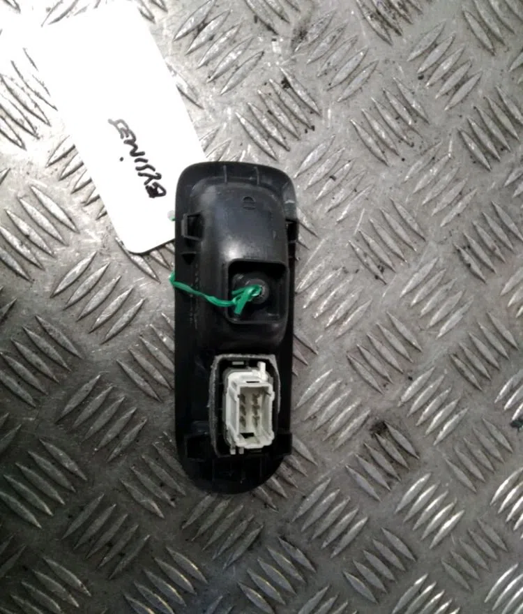 Commande leve-glace porte arrière gauche Renault MEGANE II (BM0-1_, CM0-1_) 1.9 dci (2005-2009) occasion