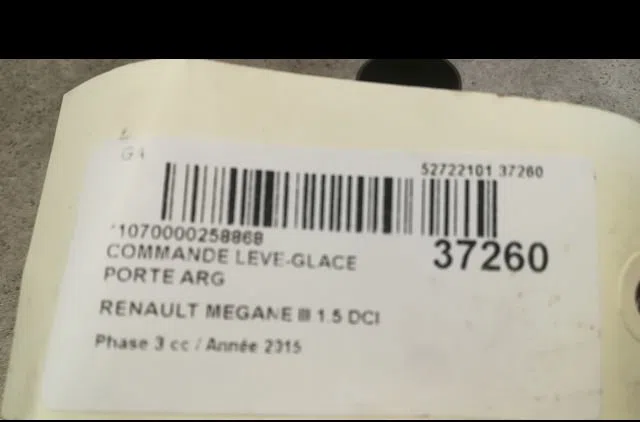 Commande leve-glace porte arrière gauche Renault MEGANE III 3-5 portes (BZ0-1_, B3_) 1.5 dci (bz1g, bz1w, bz0r) (2013-20