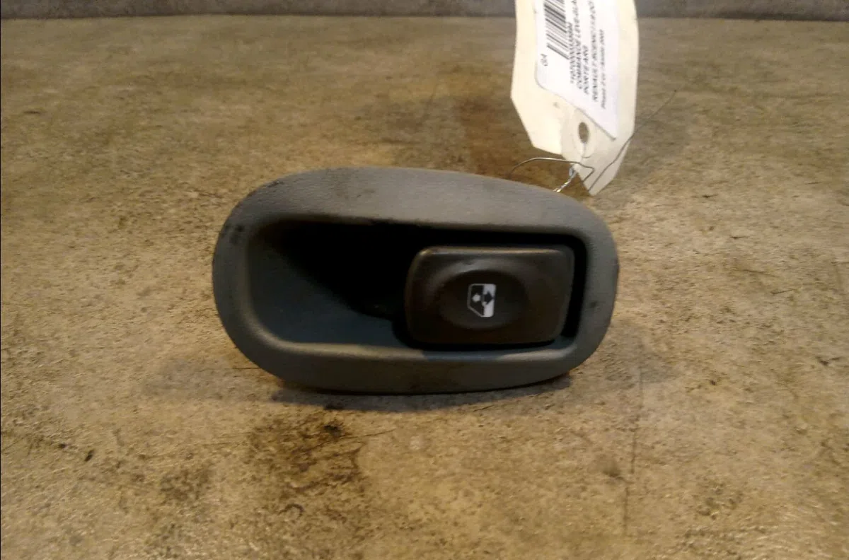 Commande leve-glace porte arrière gauche Renault SCÉNIC I Monospace (JA0-1_, FA0_) 1.9 dci (ja05, ja1f) (1999-2003) 5 po