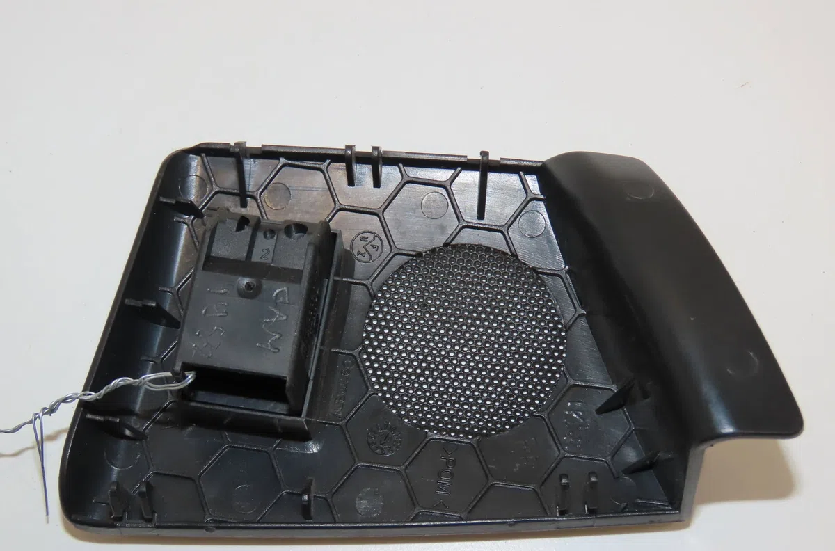Commande leve-glace porte arrière gauche Skoda OCTAVIA I Combi (1U5) 1.9 tdi (1998-2010) occasion