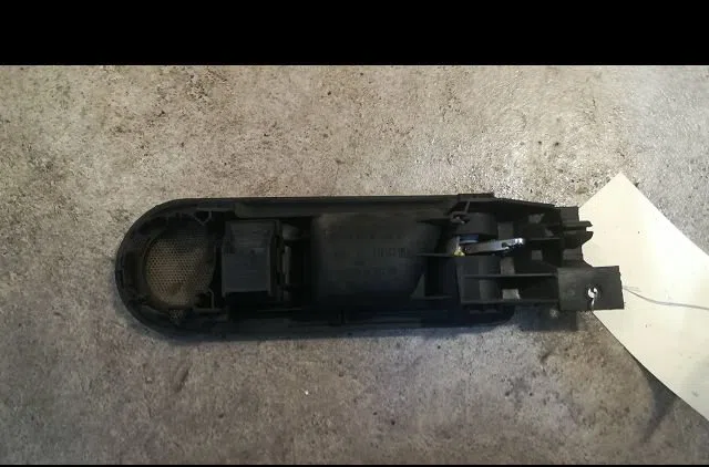 Commande leve-glace porte arrière gauche Volkswagen PASSAT B5 (3B2) 1.9 tdi (1996-2000) occasion