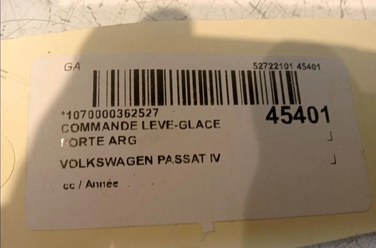 Commande leve-glace porte arrière gauche Volkswagen PASSAT B6 Variant (3C5) 2.0 tdi (2005-2010) 5 portes occasion