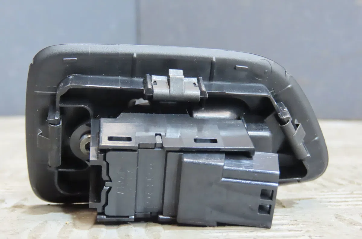 Commande leve-glace porte arrière gauche Volvo S90 II (234) D3 (2016-2018) occasion