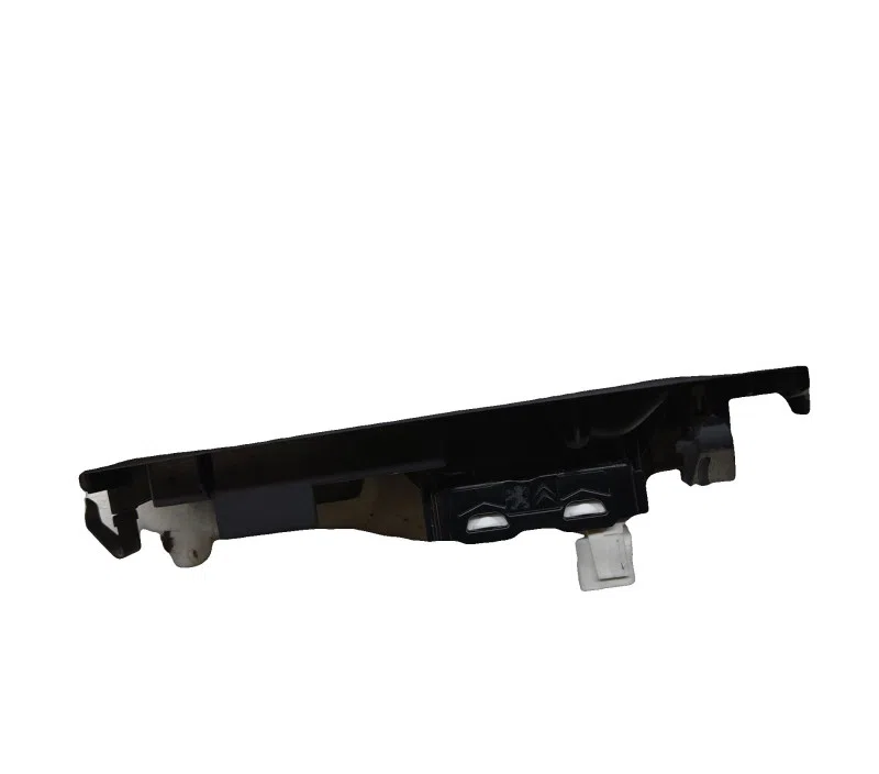 COMMANDE LEVE-GLACE PORTE AVANT DROIT PEUGEOT 2008 I 96751115ZD
