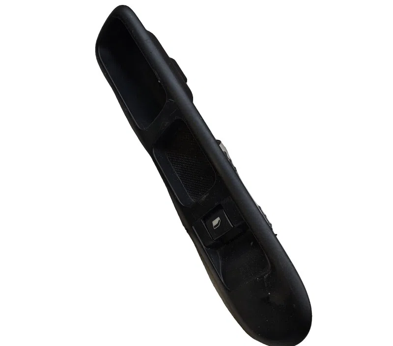 COMMANDE LEVE-GLACE PORTE AVANT DROIT PEUGEOT 3008 96650618ZD