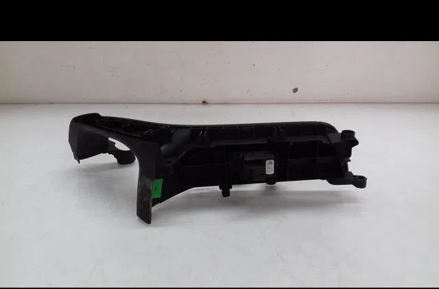 Commande lève-glace porte avant droite Audi A3 Sportback (8VA, 8VF) Rs3 quattro (2015) occasion