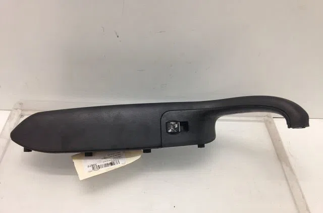 Commande lève-glace porte avant droite Audi A4 B6 Avant (8E5) 2.5 tdi quattro (2001-2004) occasion