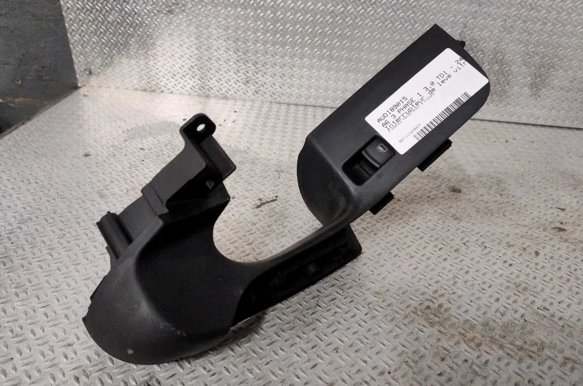 Commande lève-glace porte avant droite AUDI A6 3 PHASE 1 occasion