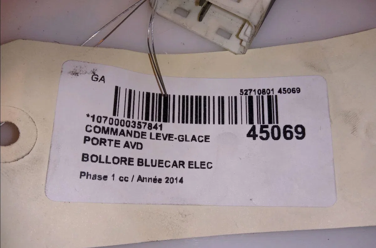 Commande lève-glace porte avant droite Bluecar BLUEUTILITY Ev50 (2011) 3 portes occasion