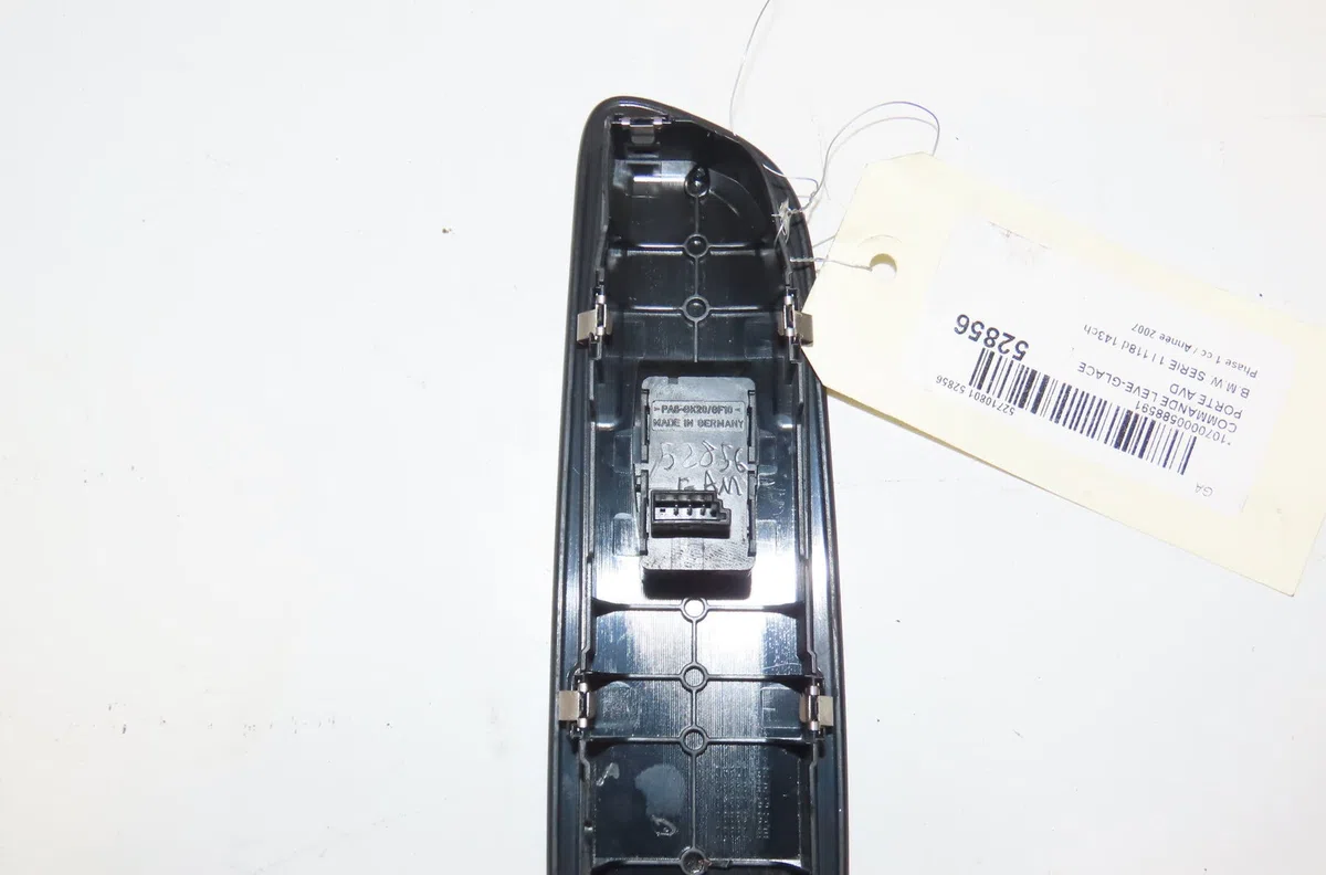 Commande lève-glace porte avant droite Bmw 1 (E81) 118 d (2006-2011) 3 portes occasion