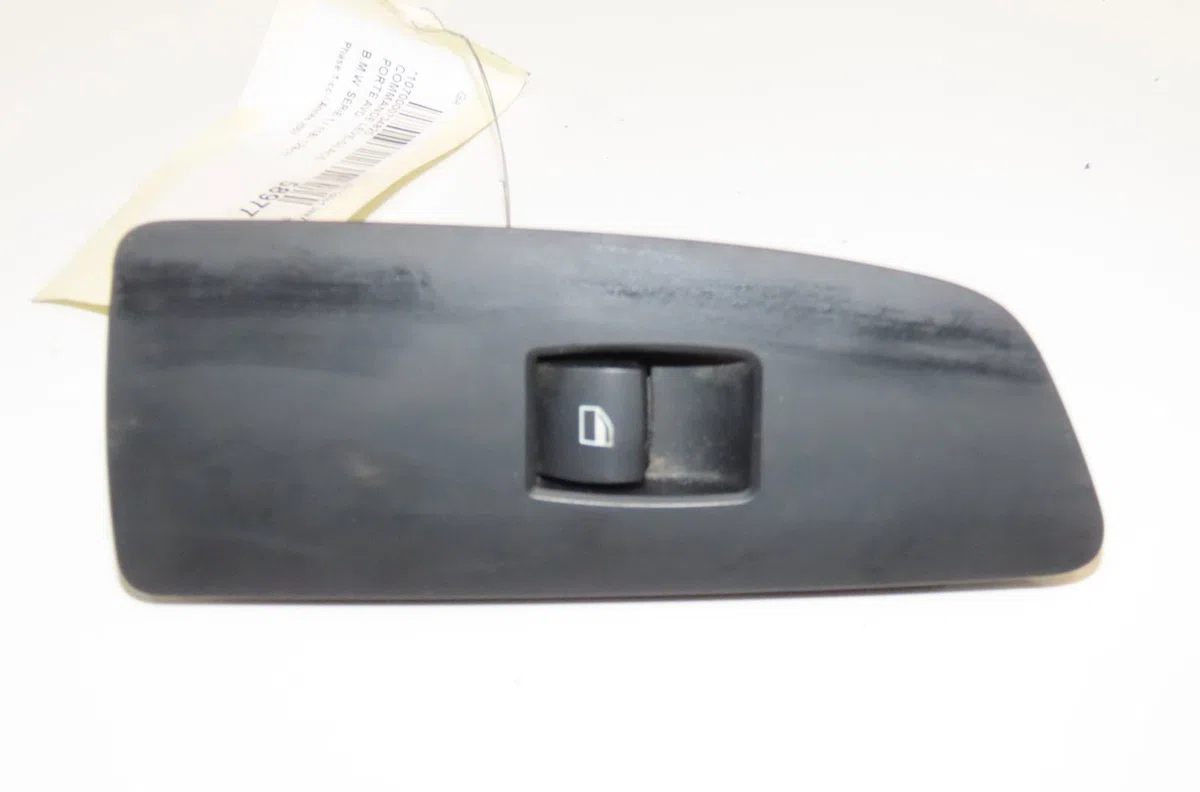 Commande lève-glace porte avant droite Bmw 1 (E87) 118 d (2004-2007) occasion