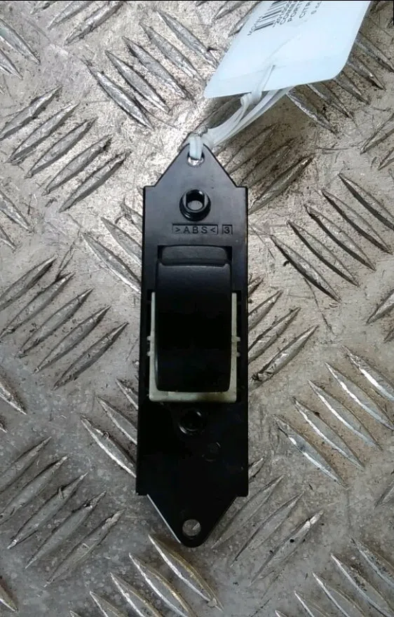 Commande lève-glace porte avant droite Citroen C-ZERO C-zero (2014) occasion